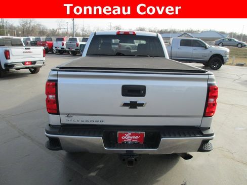 Used 2019 Chevrolet Silverado 2500 W/T w/ WT Convenience Package image 6