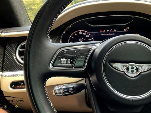 Used 2021 Bentley Continental GT image 17