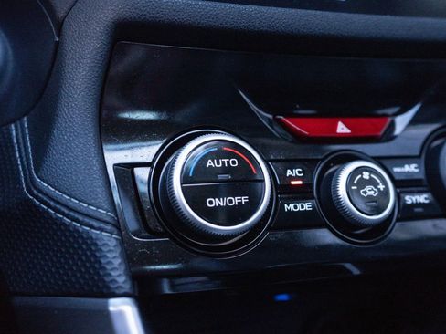 Used 2022 Subaru Forester Limited image 30