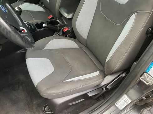 Used 2018 Ford Focus ST FWD image 21
