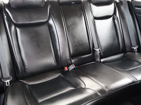 Used 2023 Chrysler 300 Touring L w/ Popular Equipment Group image 20