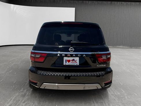 Used 2024 Nissan Armada Platinum w/ Captain's Chairs Package RWD image 4