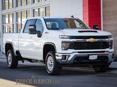 Used 2024 Chevrolet Silverado 2500 LT w/ Convenience Package