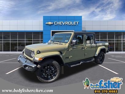 Used 2025 Jeep Gladiator Sport