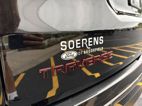 Used 2023 Chevrolet Traverse Premier w/ Redline Edition AWD/4WD image 7