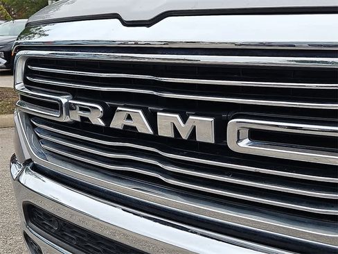 Used 2021 RAM 1500 Laramie image 32