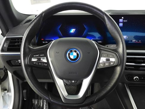Used 2023 BMW i4 eDrive35 w/ Premium Package RWD image 27