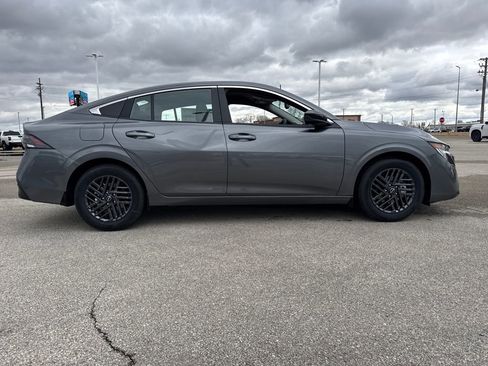 New 2026 Nissan Sentra SV w/ SV Convenience Package image 7