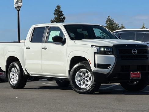 New 2026 Nissan Frontier S image 1