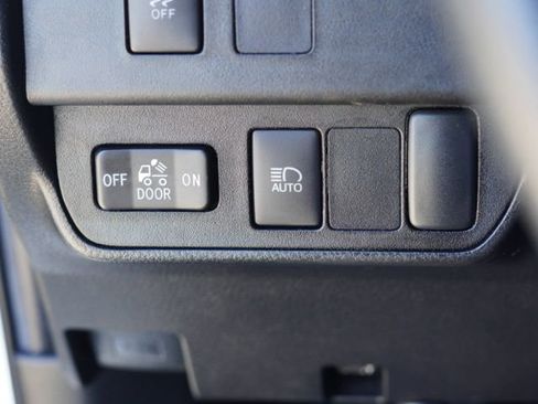 Certified 2023 Toyota Tacoma SR image 19