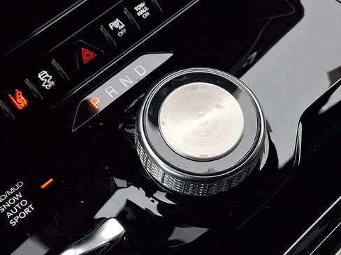 New 2026 Jeep Grand Wagoneer 4WD image 10