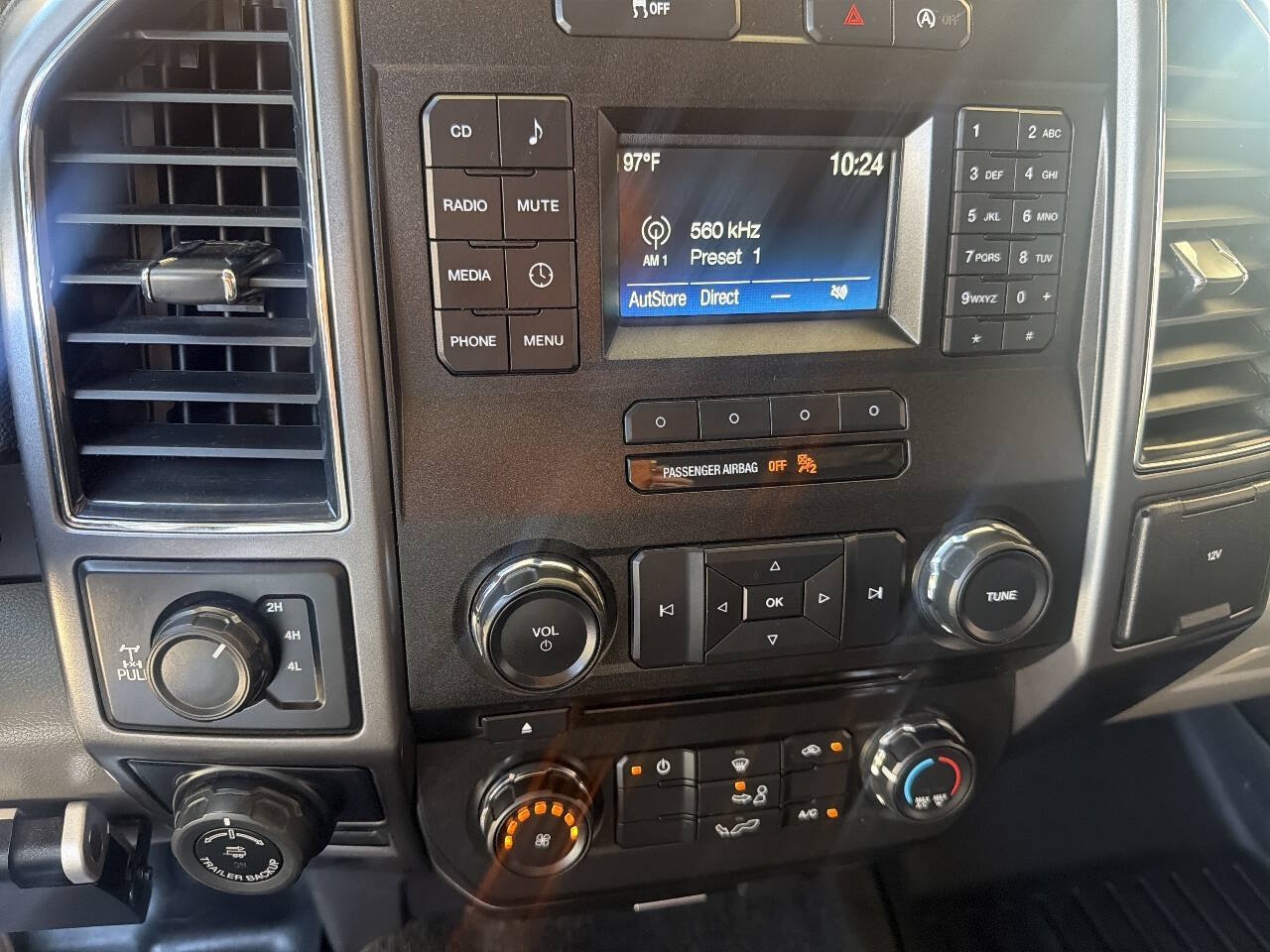 Used 2017 Ford F150 XLT w/ Trailer Tow Package AWD/4WD image 18
