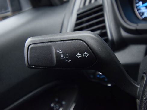 Used 2018 Ford EcoSport SE image 40