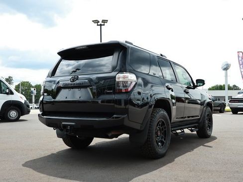 Used 2023 Toyota 4Runner SR5 Premium w/ Moonroof Package RWD image 6
