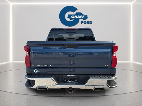 Used 2022 Chevrolet Silverado 1500 LT w/ Z71 Off-Road Package AWD/4WD image 9