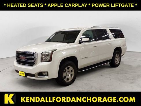 Used 2019 GMC Yukon XL SLT AWD/4WD image 1