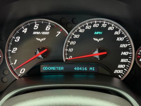 Used 2005 Chevrolet Corvette Coupe w/ Preferred Equipment Group RWD image 28