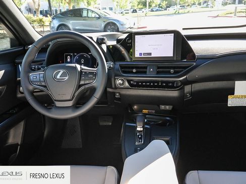 New 2026 Lexus UX 300h FWD image 14