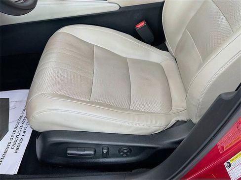 Used 2018 Honda Accord Touring image 20