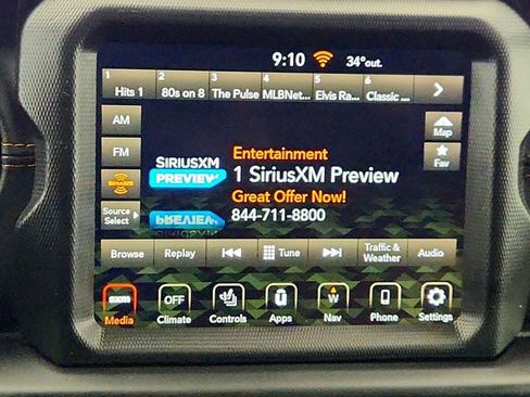 Used 2022 Jeep Wrangler Unlimited Sahara AWD/4WD image 18