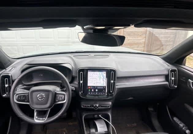 Used 2024 Volvo XC40 Recharge Ultimate w/ Protection Package Premier AWD/4WD image 4