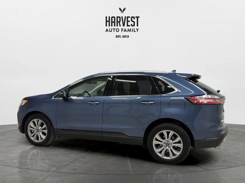 Used 2019 Ford Edge Titanium w/ Cold Weather Package AWD/4WD image 3