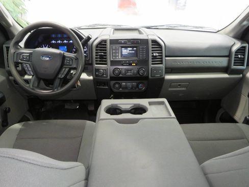 Used 2020 Ford F250 XL w/ Snow Plow Prep Package image 16