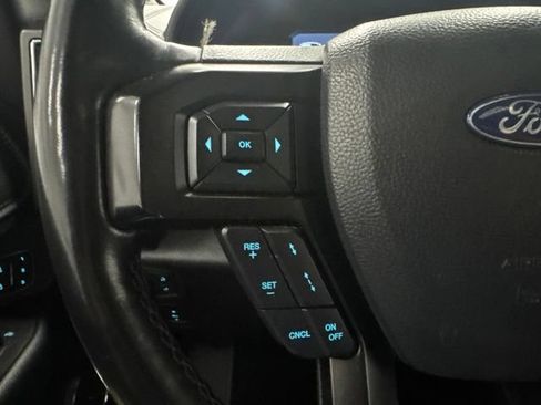 Used 2019 Ford Expedition Limited w/ Equipment Group 302A AWD/4WD image 13