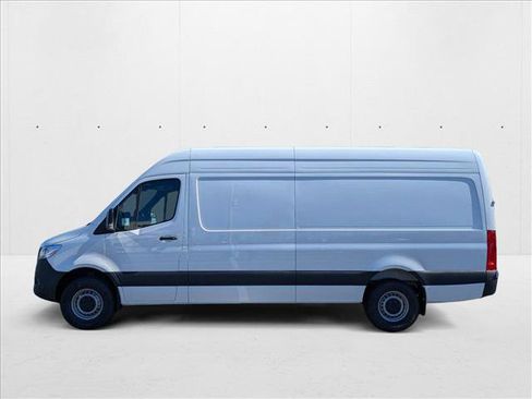 New 2025 Mercedes-Benz Sprinter 2500 image 5