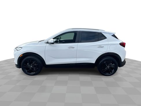 Used 2024 Buick Encore GX Sport Touring w/ Comfort Package FWD image 5