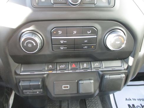 Used 2020 Chevrolet Silverado 1500 Custom w/ Rally Edition image 17