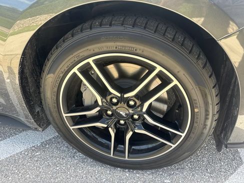 Used 2020 Ford Mustang GT Premium w/ Equipment Group 401A RWD image 8