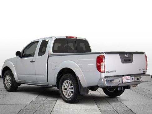 Used 2020 Nissan Frontier SV w/ SV Utility Package image 5