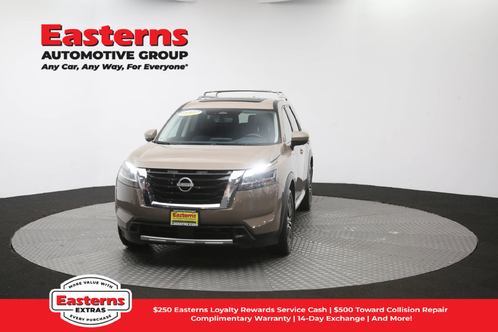Used 2023 Nissan Pathfinder Platinum w/ Cargo Package AWD/4WD image 57