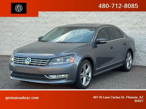 Used 2013 Volkswagen Passat TDI SEL Premium image 1