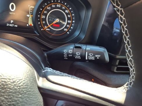 Used 2025 Jeep Wrangler Sport S image 72