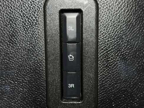 Used 2017 Lincoln Navigator Select AWD/4WD image 14