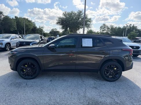 Used 2024 Chevrolet Trax ACTIV w/ Sunroof Package FWD image 4