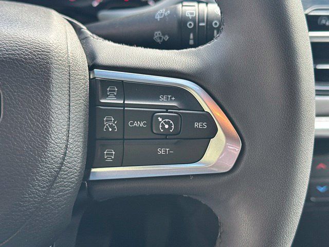Used 2023 Jeep Compass Limited AWD/4WD image 29