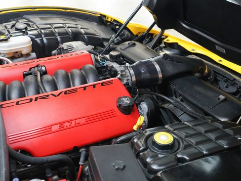 Used 2003 Chevrolet Corvette Z06 w/ Memory Package, 3 Drivers RWD image 31