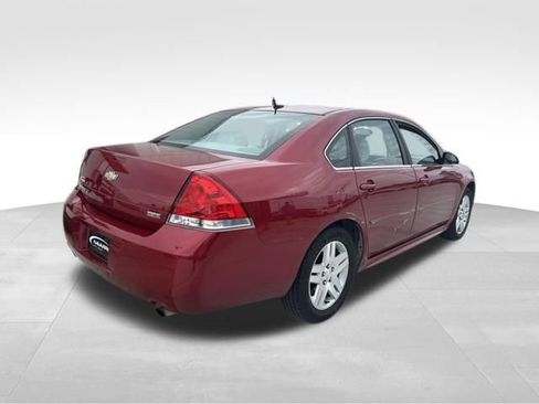 Used 2013 Chevrolet Impala LT w/ LT Sunroof Package image 9