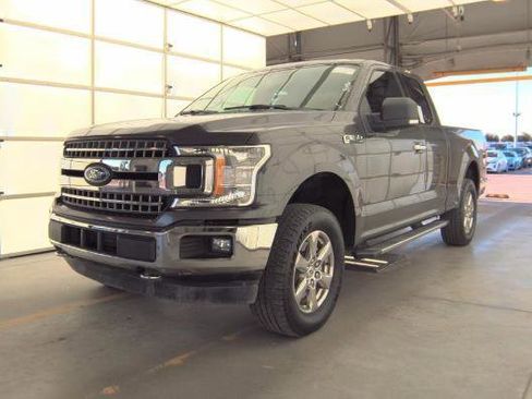 Used 2018 Ford F150 XLT w/ Equipment Group 302A Luxury AWD/4WD image 17