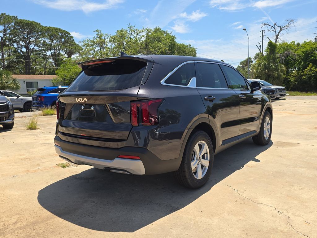 New 2026 Kia Sorento LX FWD image 8