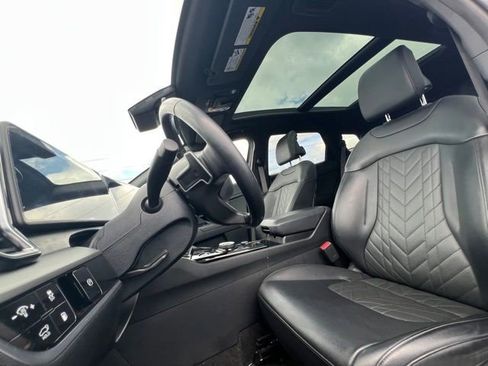 Certified 2025 Kia Sportage X-Line AWD/4WD image 18