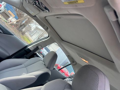 Used 2021 Subaru Legacy Premium image 20