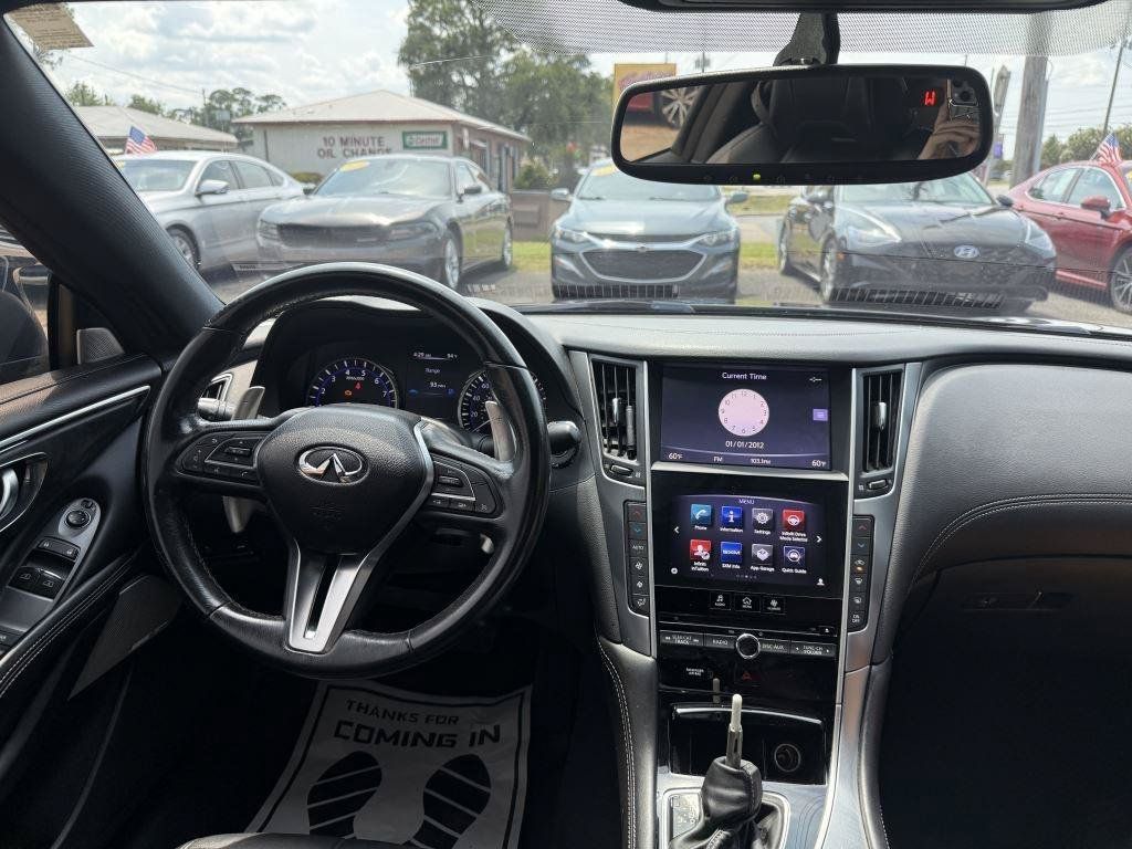 Used 2018 INFINITI Q60 3.0t Luxe AWD/4WD image 12