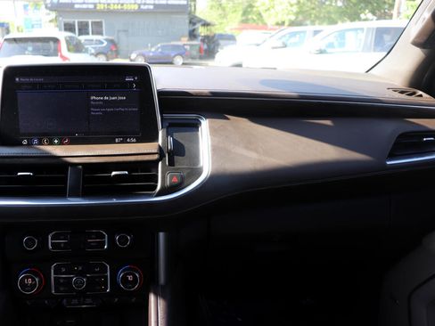 Used 2021 Chevrolet Tahoe LT image 20