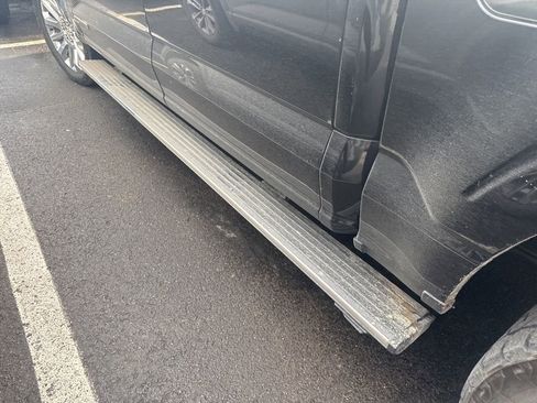 Used 2021 Ford F150 Limited image 9