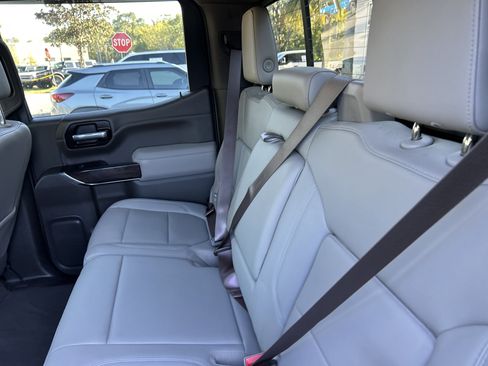 Used 2019 GMC Sierra 1500 SLT w/ SLT Premium Package image 19