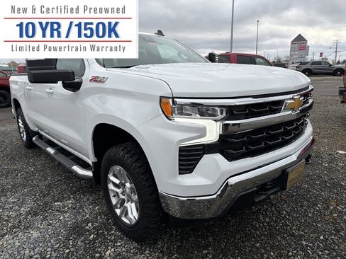 Used 2023 Chevrolet Silverado 1500 LT image 3